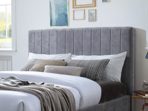 Headboard vs No Headboard