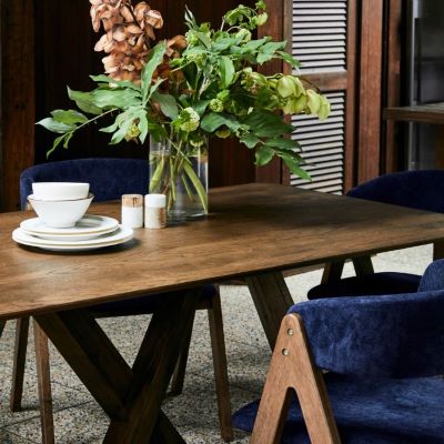 Styling your Dining Room Furniture on a Budget